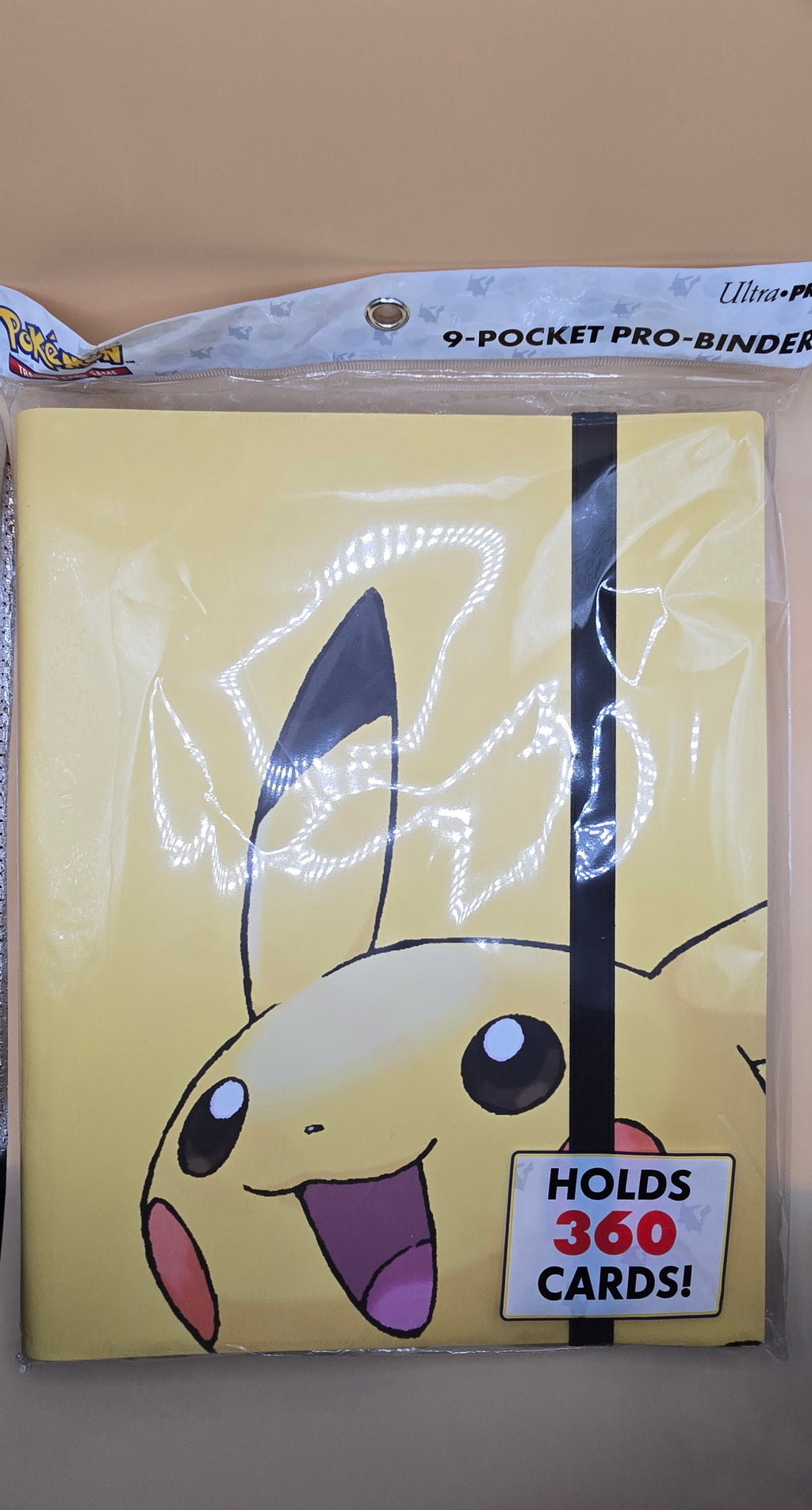 Ultra Pro Pikachu 2025 9-Pocket Pro-Binder