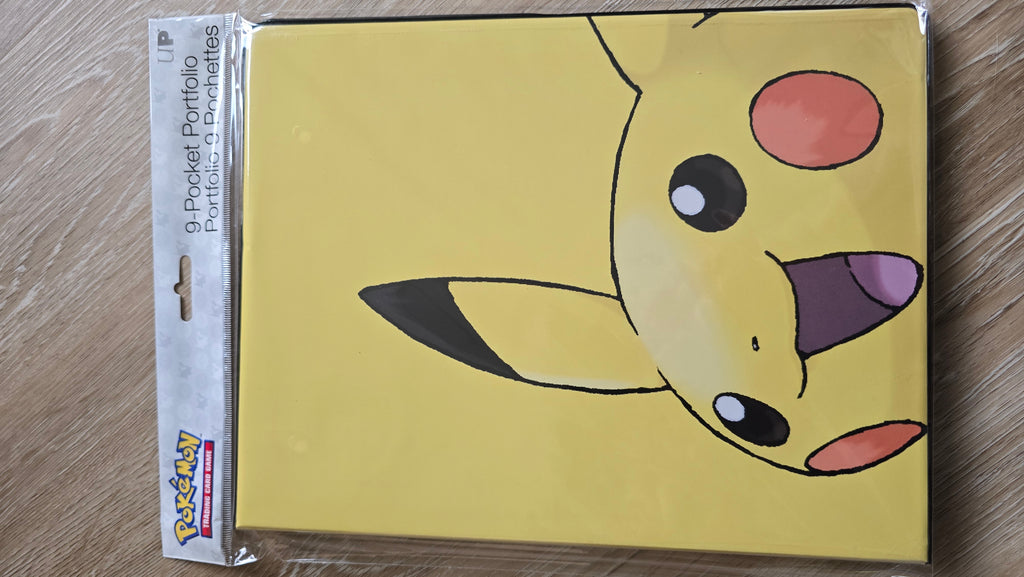 Ultra Pro - Pikachu 9-Pocket Portfolio für Pokémon