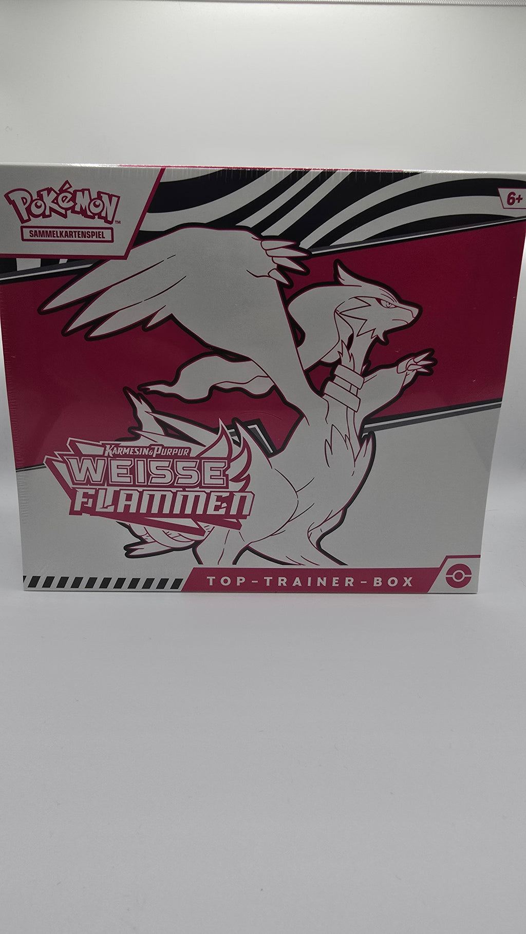 Pokémon Karmesin & Purpur 10.5 Weisse Flammen Elite Trainer Box